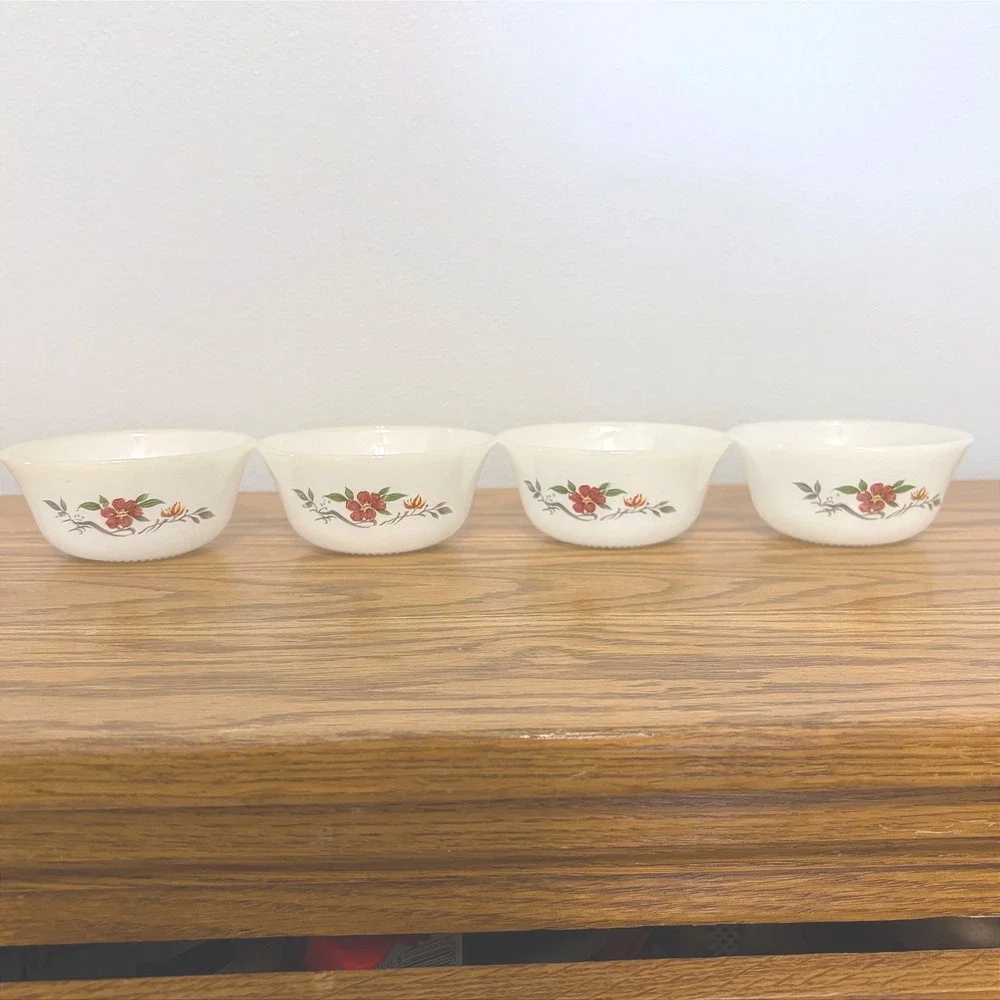 Vintage Glasbake Primrose Milk Glass Custard Bowls Set of 4 White Floral MCM‎